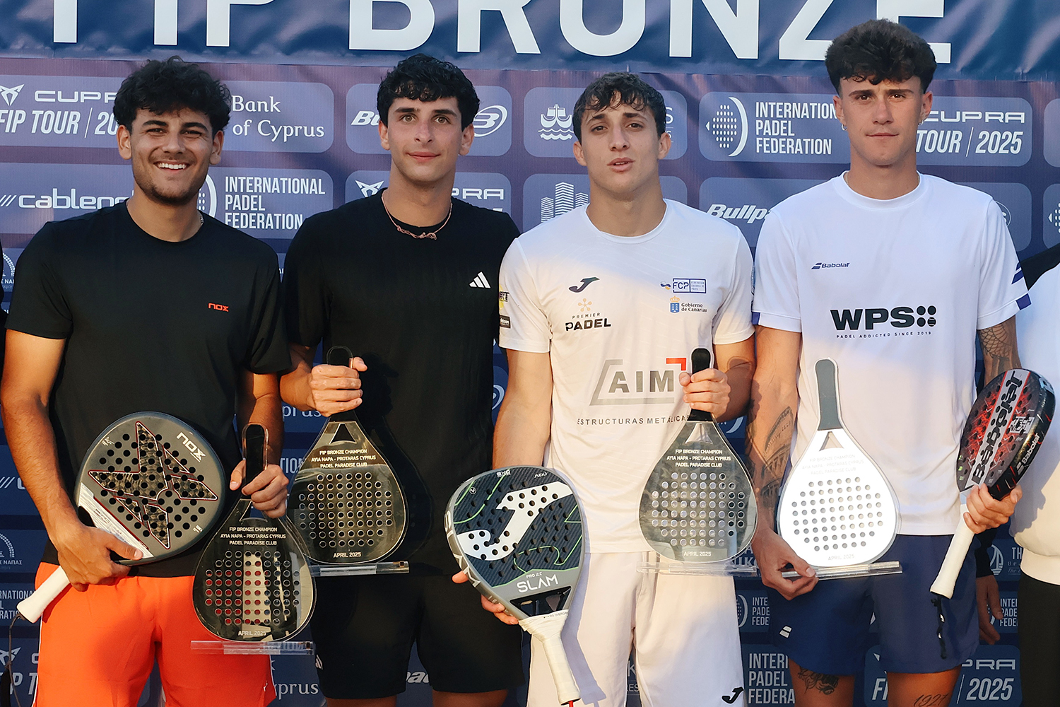 La premiazione del FIP Bronze di Cipro. Da sinistra: Montiel Caruso, Abbate, Cordoba e Graziotti