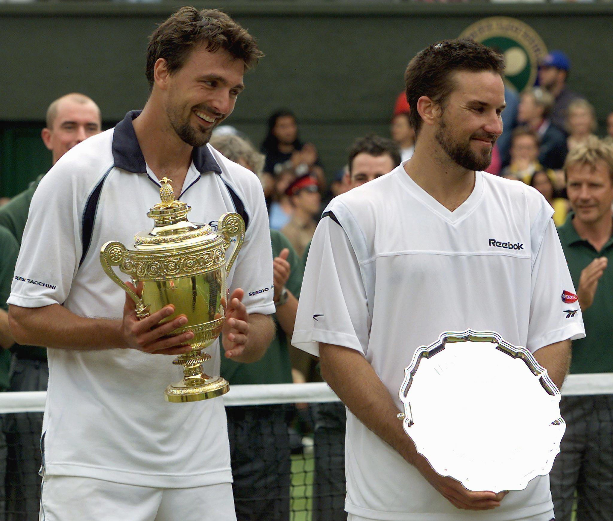 La Coppa Di Wimbledon è D Oro
