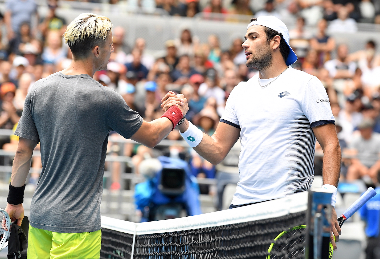 Melbourne: Berrettini avanti, fuori Caruso e Trevisan - Fotogallery e Video