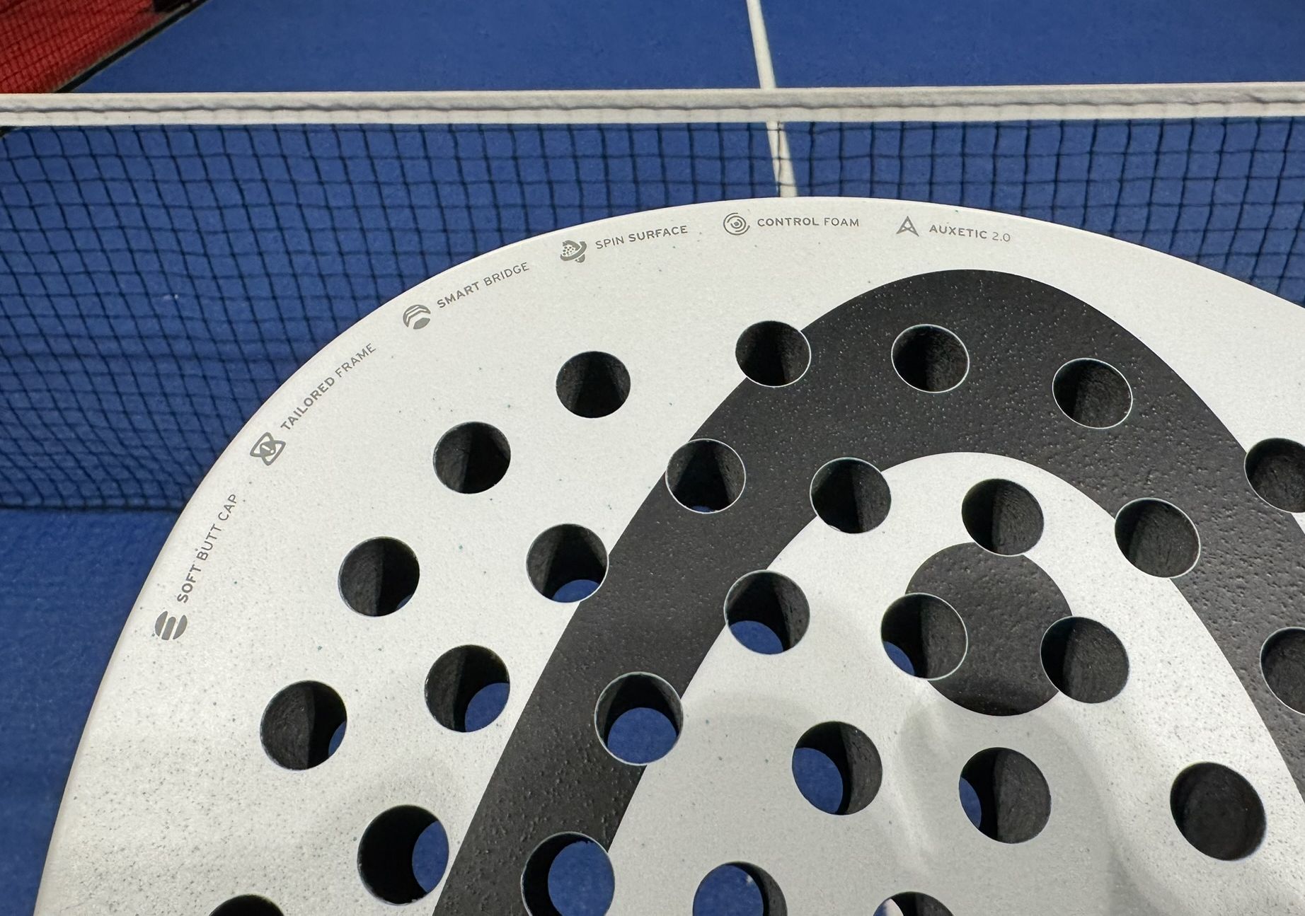 Impressioni di gioco: la racchetta da padel per giocare… facile