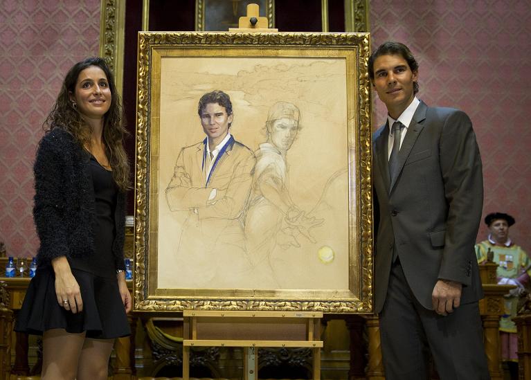 rafael Nadal e Xisca Perello eleganti con ritratto