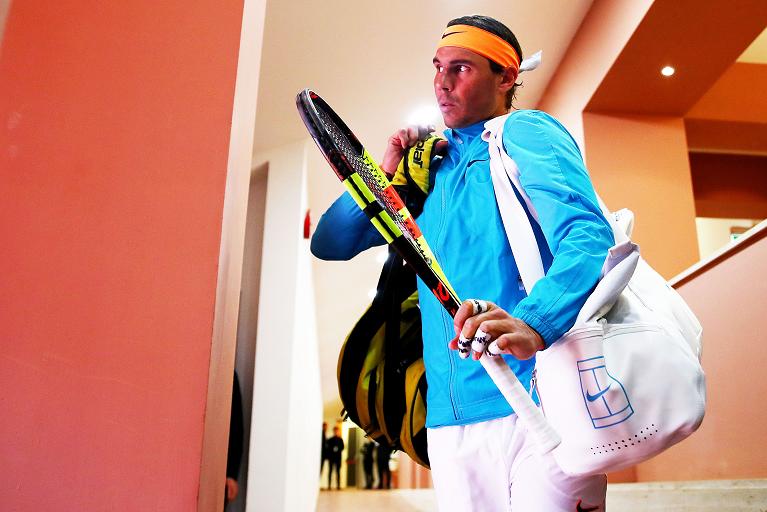 Nadal con la sua racchetta