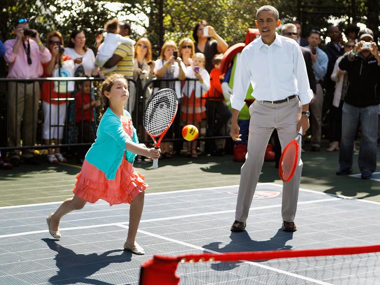 Barack Obama sul campo da tennis
