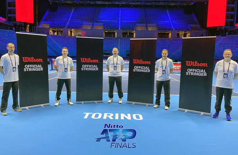 Il team ufficiale degli stringers alle Nitto ATP Finals: da sin. Andrea Candusso, Paolo Facci, Marco Rossani, Giancarlo Sparla e Paolo Aramini