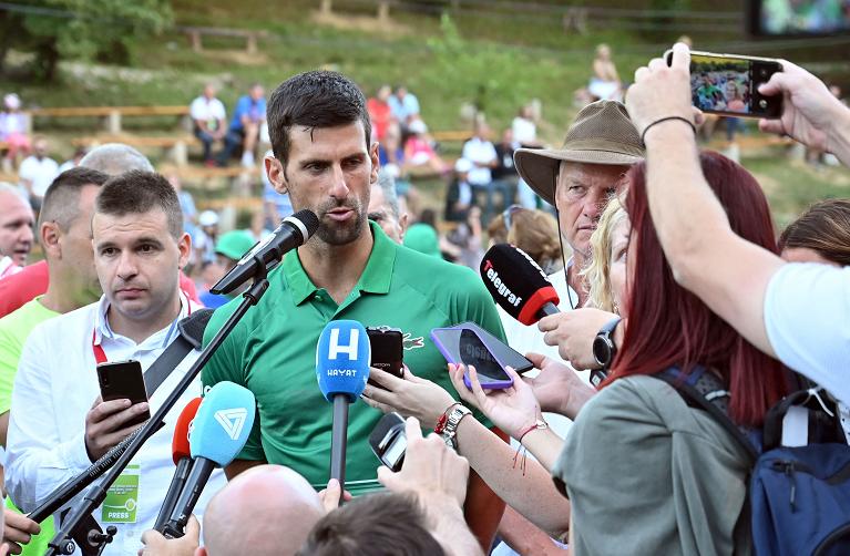 20220812_Novak_Djokovic_con_i_giornalisti.jpg