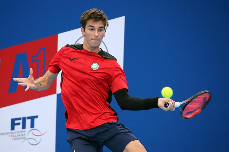 Matteo Gigante in campo con il TC Sinalunga nella finale di Serie A1 maschile (foto Sposito)