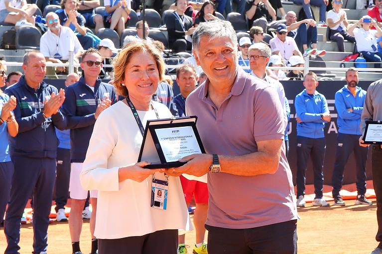 Simposium 2023: Rossana Ciuffetti con Toni Nadal (foto Sposito)