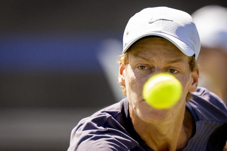 Jannik Sinner in azione al Libema Open, ATP 250 di 's-Hertogenbosch (Getty Images)