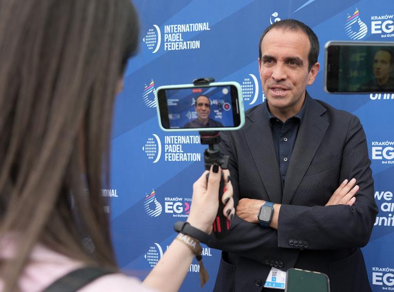Il presidente della Federazione Internazionale Padel, Luigi Carraro, agli European Games (Foto Ufficio Stampa)