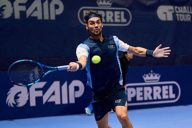 Fabio Fognini colpisce di diritto (foto Milesi)