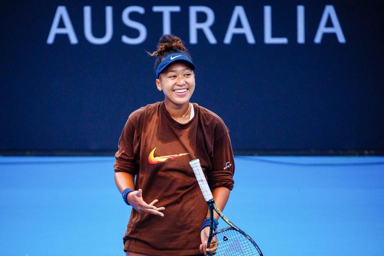 Naomi Osaka in allenamento a Brisbane (foto Getty Images)