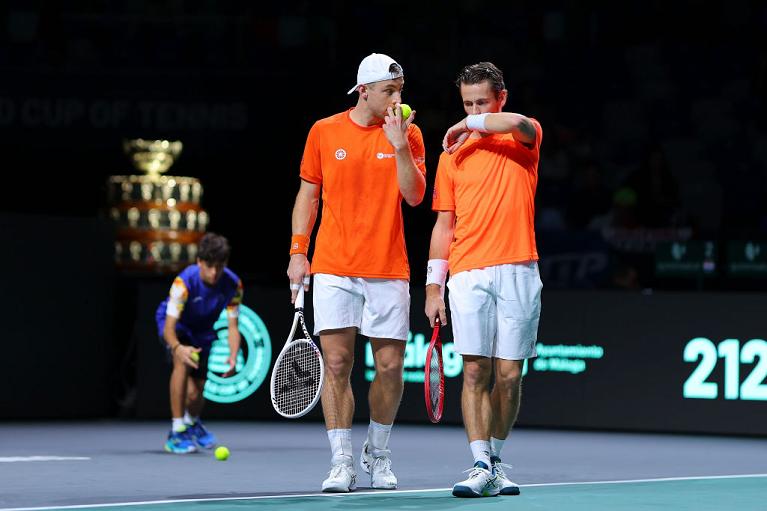 Gli olandesi Tallon Griekspoor e Wesley Koolhof in azione in Coppa Davis (Getty Images)