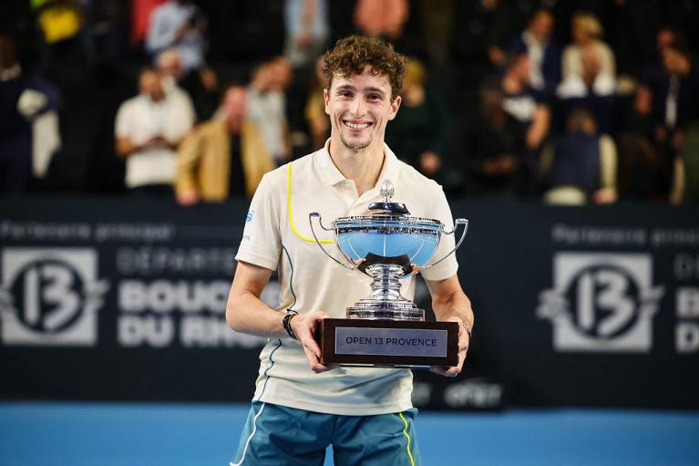 Ugo Humbert col trofeo vinto a Marsiglia (Getty Images)