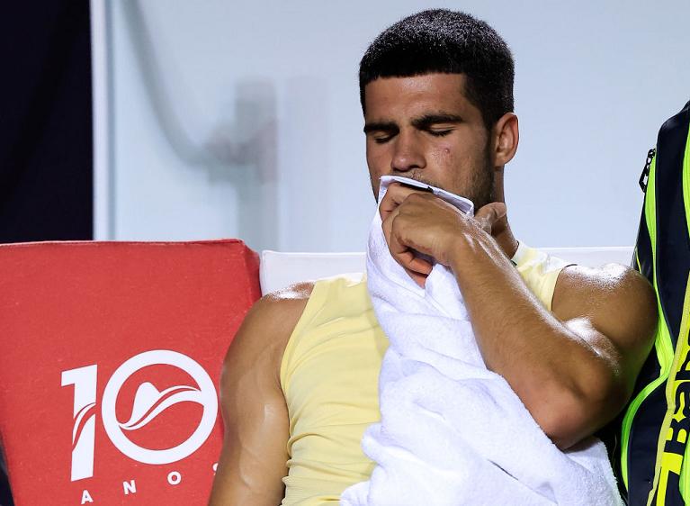 Carlos Alcaraz sofferente a Rio de Janeiro (Getty Images)