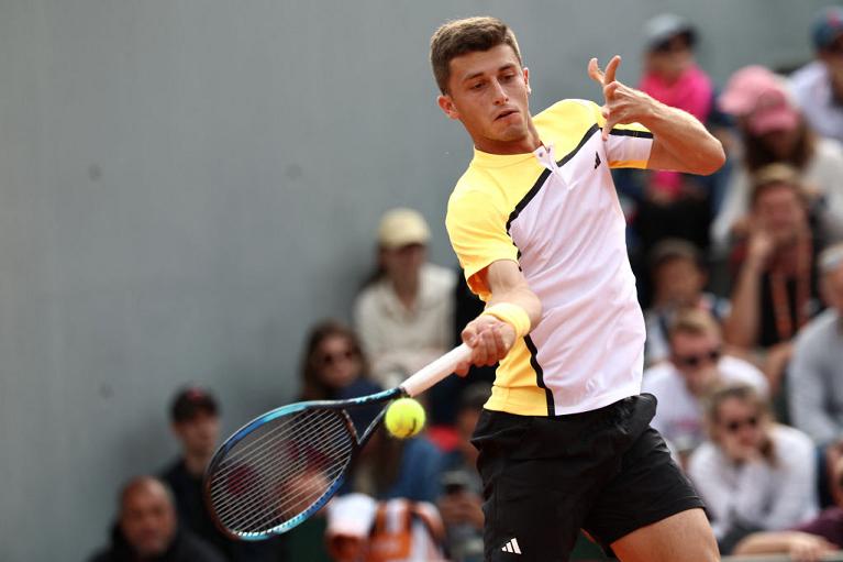 Luca Nardi colpisce di diritto (foto Getty Images)