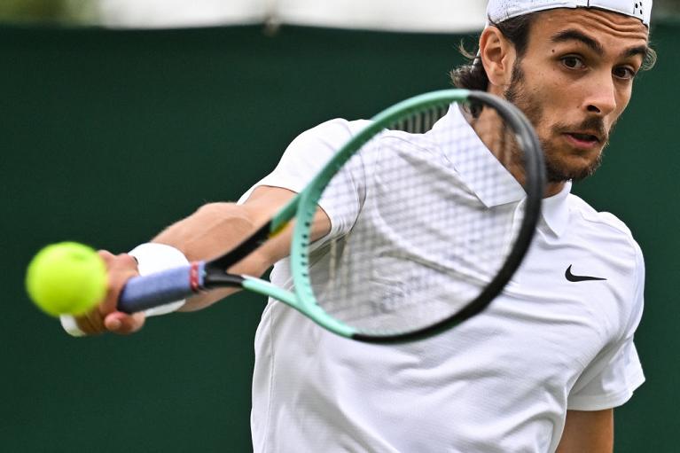 Il rovescio ad una mano di Lorenzo Musetti (foto Getty Images)