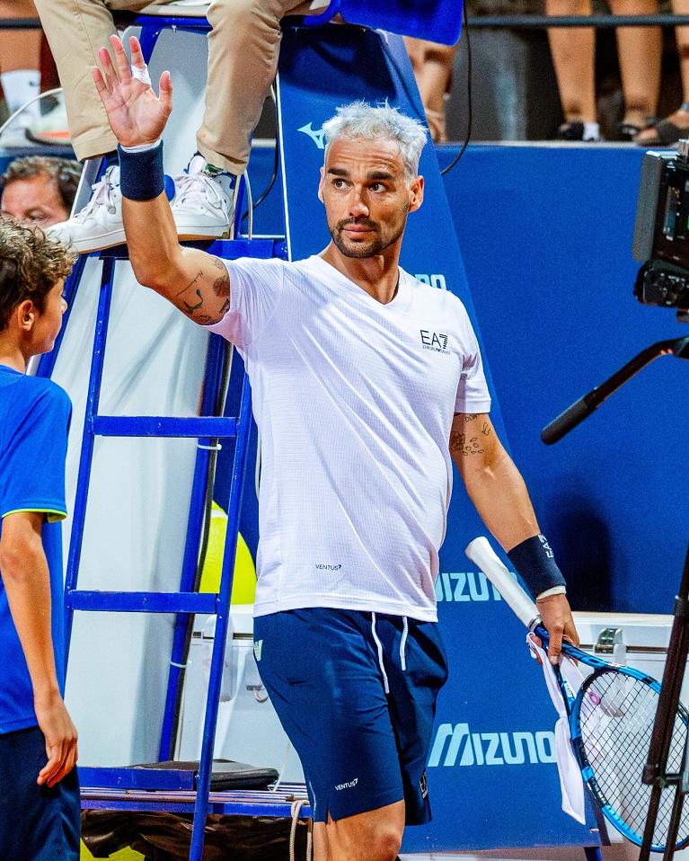 Fabio Fognini saluta il pubblico (foto San Marino Open)