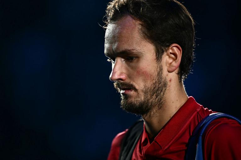 Medvedev concentrato in campo (Getty Images)