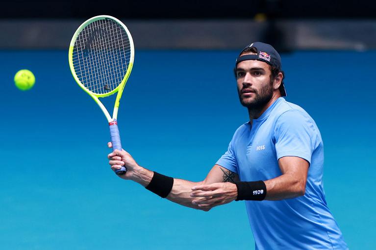Berrettini colpisce una volée in allenamento (Getty Images)