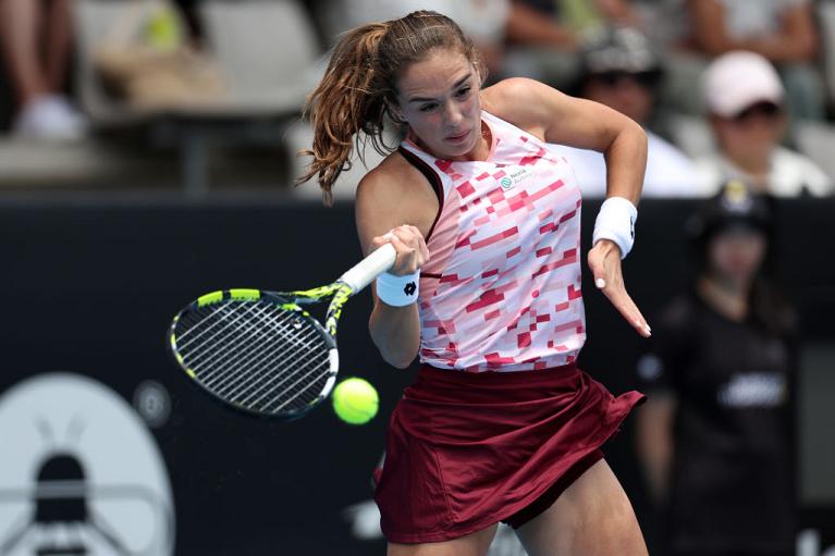 Lucia Bronzetti colpisce di diritto (foto Getty Images)