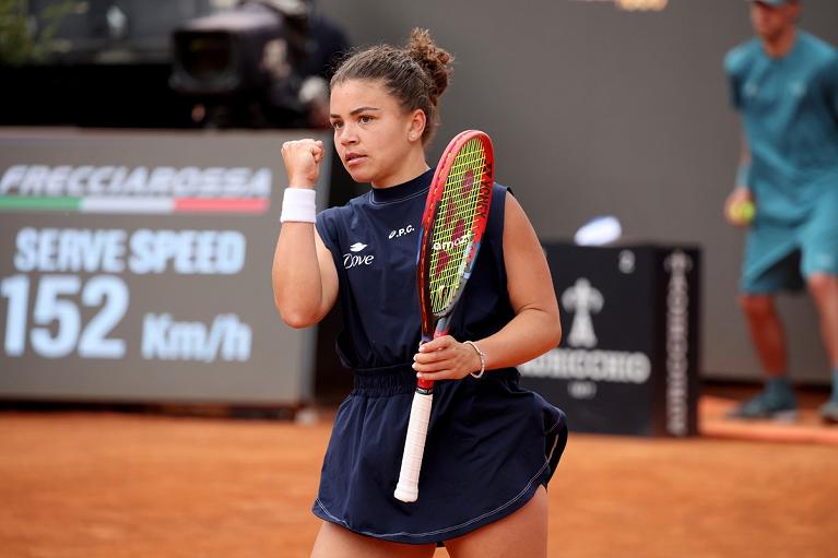 Jasmine Paolini esulta (foto FITP)