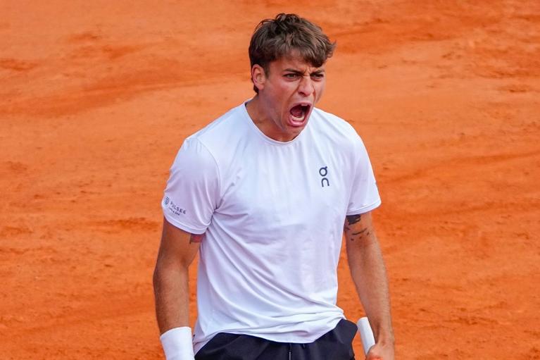 L'esultanza di Cobolli ad Amburgo (Profilo X ATP Tour)