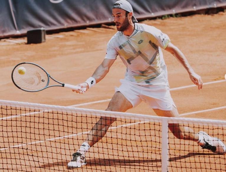 Stefano Travaglia in azione (foto Instagram Stefano Travaglia)