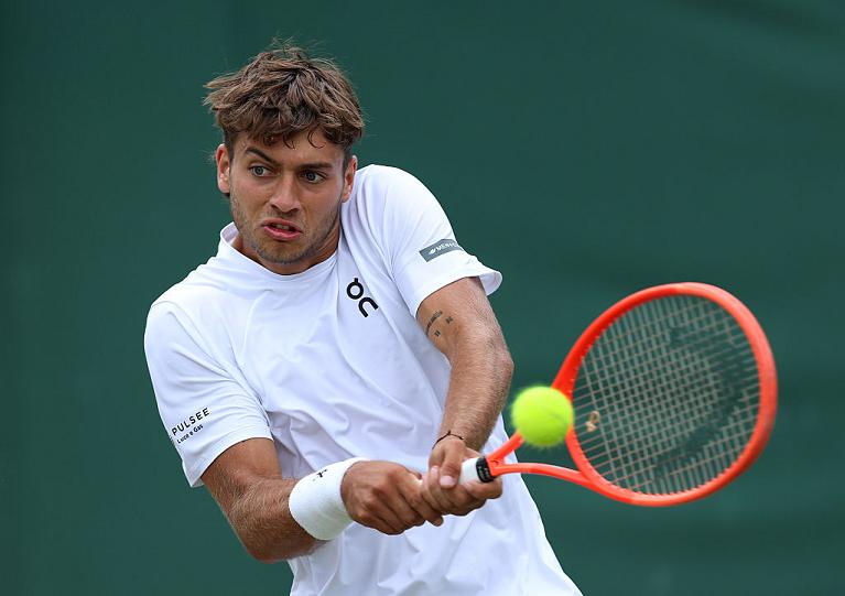 Flavio Cobolli in azione (Getty Images)