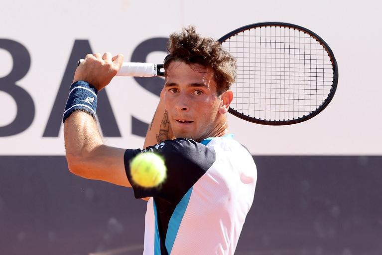 Il rovescio di Matteo Gigante agli Internazionali BNL d'Italia (Foto FITP)