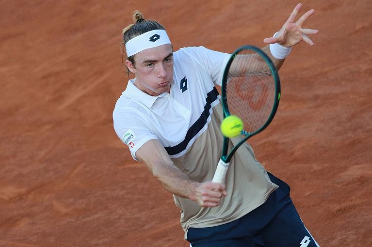 Lukas Neumayer in azione