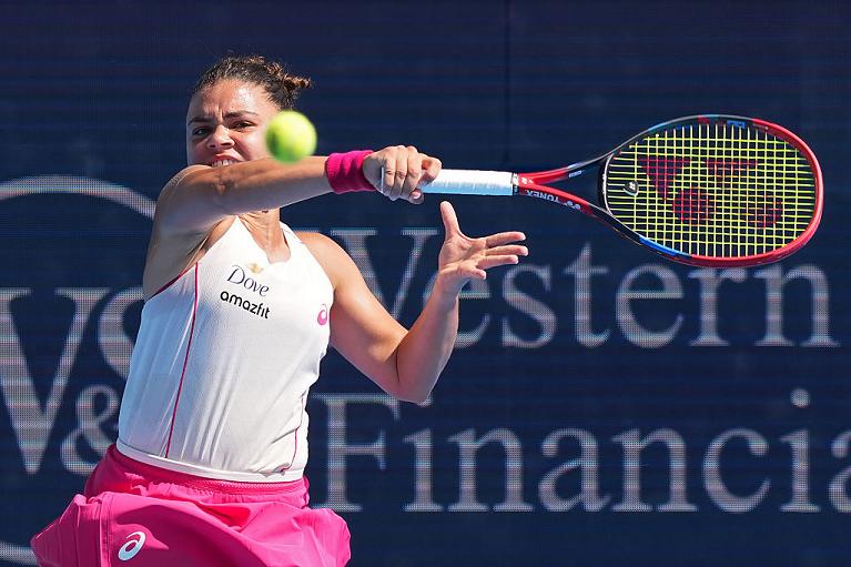 Il movimento di chiusura del diritto di Jasmine Paolini (foto Getty Images)