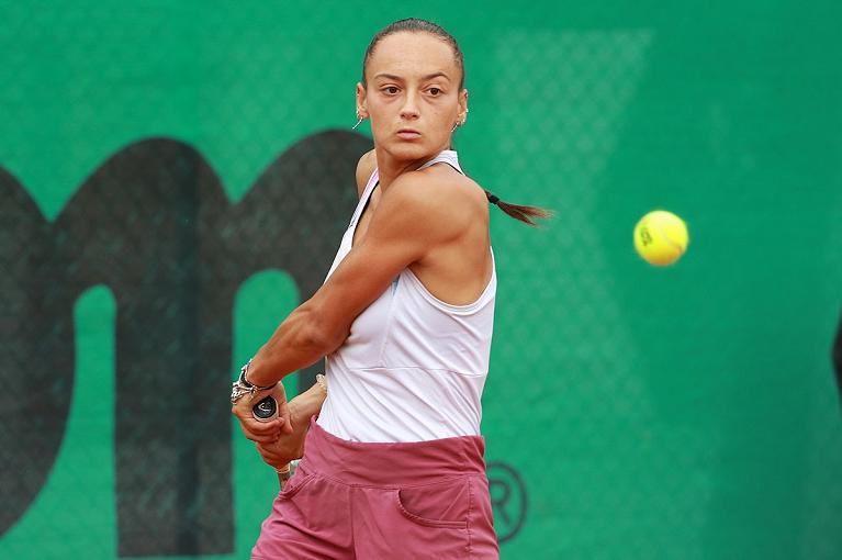 Samira De Stefano in azione