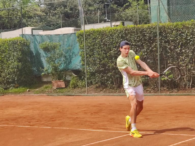 Simone Massellani in azione