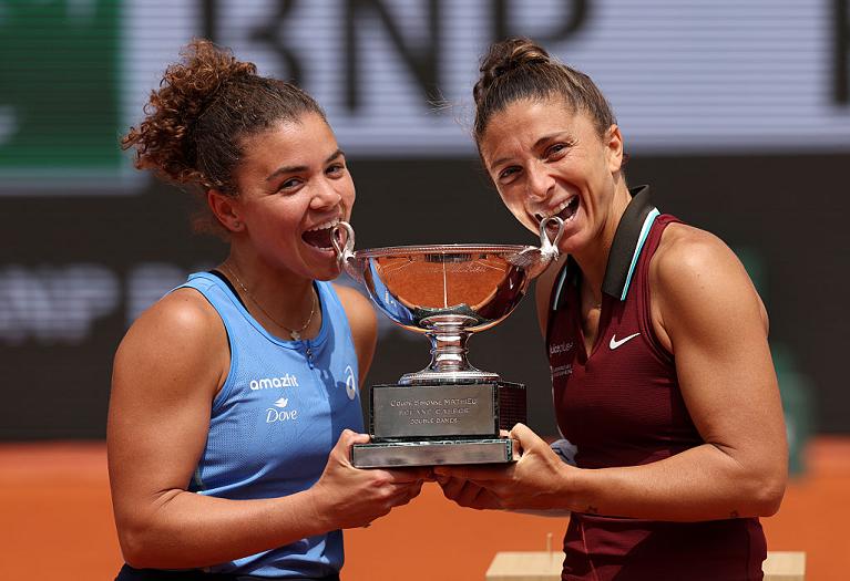 Jamsine Paolini e Sara Errani (Getty)