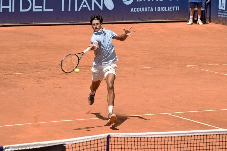 Federico Cinà colpisce di diritto (foto San Marino Open)