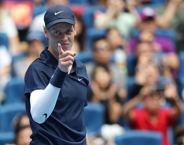 Jannik Sinner festeggia la vittoria (Getty Images)