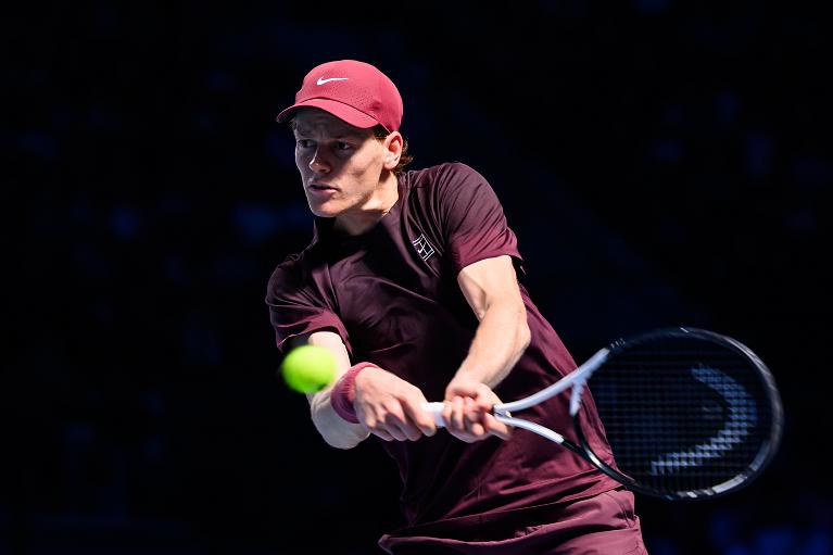 Jannik Sinner in azione a Vienna (Getty Images)
