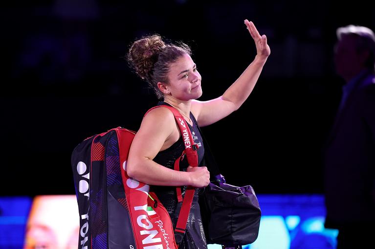 Jasmine Paolini saluta il pubblico di Riyadh (foto Getty Images)