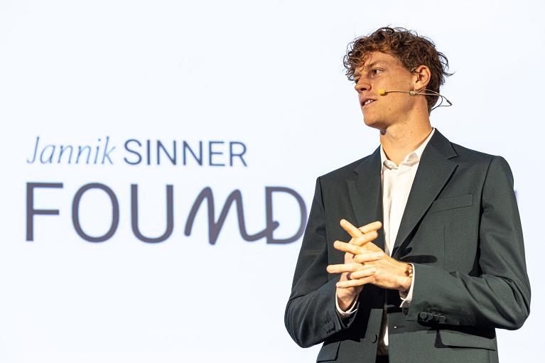 Jannik Sinner (Foto Jannik Sinner Foundation)