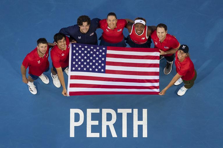 United Cup 2026: il team degli Stati Uniti festeggia l'ingresso in semifinale (Foto Tennis Australia e Getty Images)
