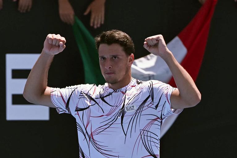 Luciano Darderi esulta (foto Getty Images)