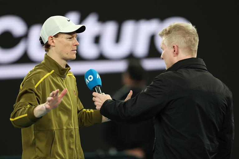Sinner nell'intervista con Jim Courier (Getty Images)