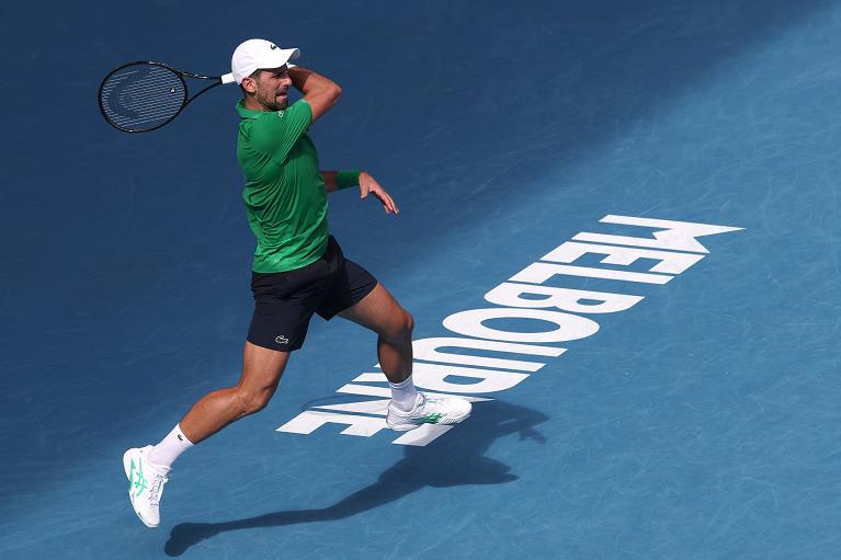Novak Djokovic in azione (foto Getty Images)