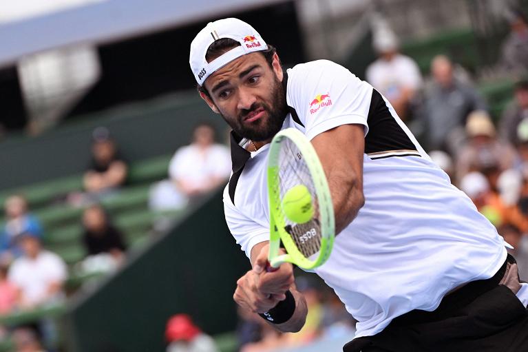 Berrettini in azione col rovescio (Getty Images)