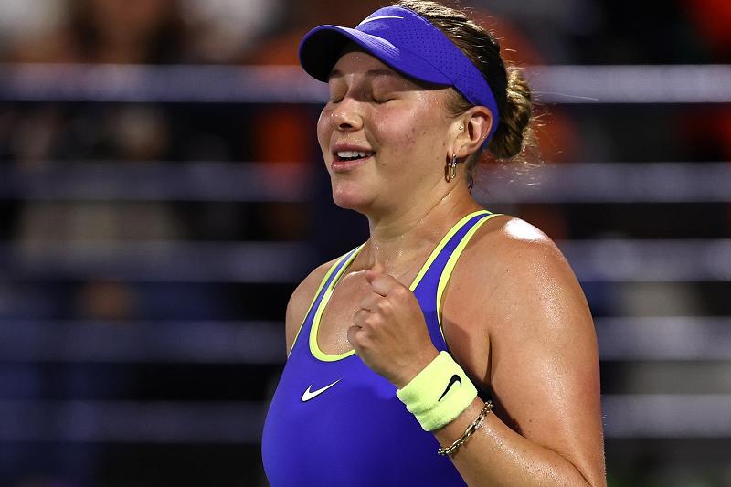 Dubai su SuperTennis: Anisimova, che rimonta su Andreeva! Semifinale derby con Pegula
