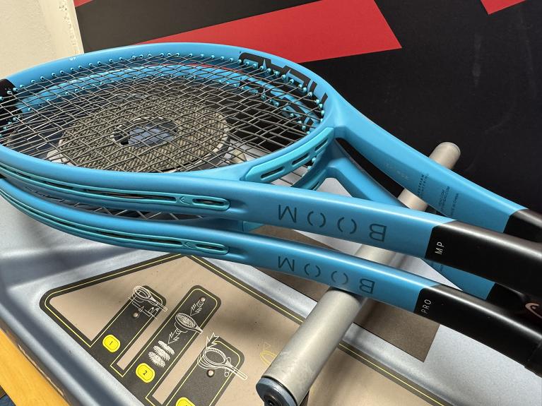 Boom Pro e Boom MP sulla nostra macchina test: sono i due modelli di punta della nuova collezione Head di cui Lorenzo Musetti è