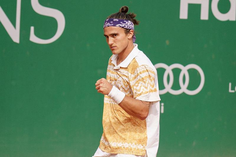 Bellucci vince il derby con Travaglia e vola in semifinale a Monza