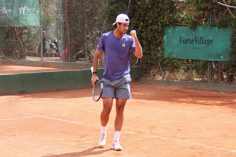 Gianmarco Ferrari esulta (foto Burruni)