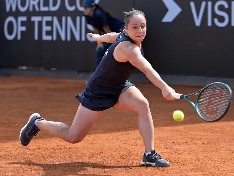 Un recupero di rovescio di Elisabetta Cocciaretto (foto FITP)