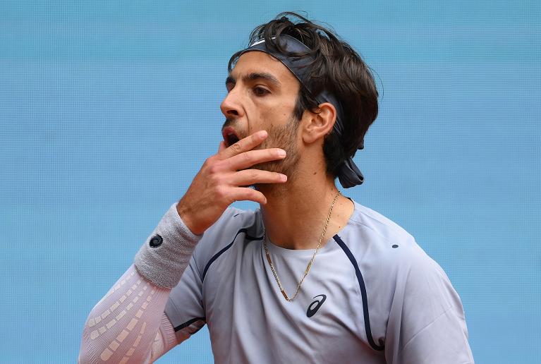 Un'espressione perplessa di Lorenzo Musetti (foto Getty Images)